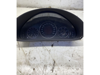 Přístrojová deska  Mercedes-Benz CLK A209 C209 2004 2095403711  