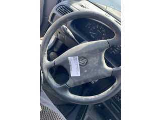 Volant Nissan Sunny 1992   