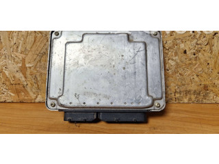 Řídící jednotka 038906019bs   Audi A6 S6 C6 4F 2006
