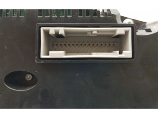 Панель приборов 8R0920980T, T106   Audi Q5 SQ5       
