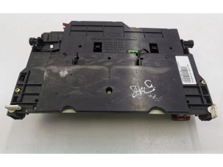 Блок предохранителей 8364542   BMW 3 E46    