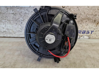 Вентилятор печки    5WB819021C, 5Q0907521F   Volkswagen Cross Touran II