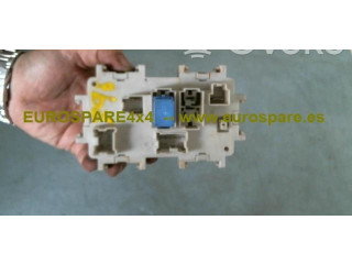   Pojistková skříňka 0575   Nissan Navara D40 2001