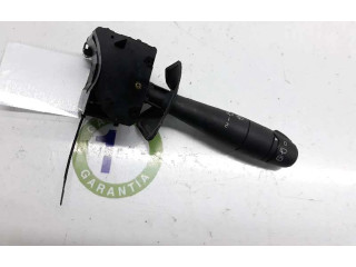 Ручка стеклоочистителей 8200792587, 901057668   Dacia Sandero