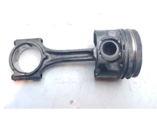  Поршень YH01 SU001A7833  Toyota Proace  