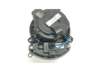 Вентилятор печки    272103243R   Renault Megane IV