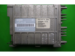 Блок управления двигателем ECU    893907404K, 0261200236   Audi 80 90 B2