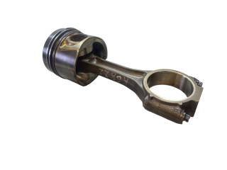  Поршень с шатуном CBDB 017020310, 104565  Volkswagen Scirocco  