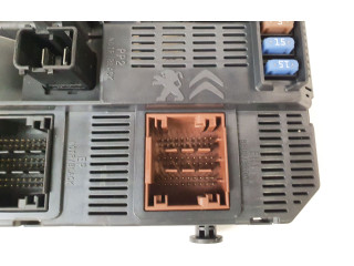 Vstřikovací lišta 9807532080   Peugeot 2008 I    DV6DTED (9HP) 