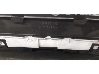 Панель приборов 88458017   Toyota Avensis T220       