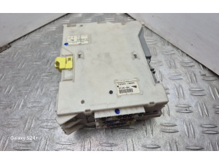 Блок предохранителей 8273030B61, 703290009   Lexus GS 300 350 430 450H    