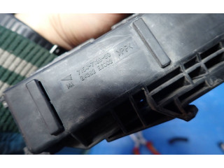   Pojistková skříňka 7154-7138-30   Nissan Qashqai 2012