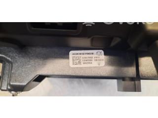 Дисплей    670279962   Maserati Grecale