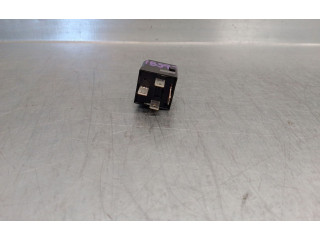 Блок предохранителей 4H0951253A   Audi A5 Sportback 8TA    