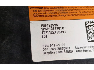 Подушка безопасности в сиденье P09123595, 1T21122490391   Volvo V40