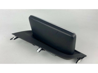 Дисплей    N247611J0A   Mazda MX-5 ND