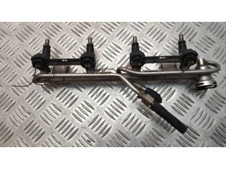 Vstřikovací lišta 06B133681L, 06B133551T   Audi A4 S4 B6 8E 8H  pro benzínový motor 2.0  