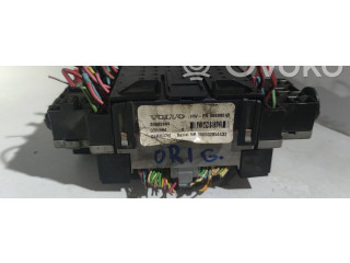 Zámek zadních dveří 08688513, 30682664   Volvo V70 2005