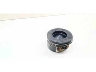 Píst 84L117   BMW 3 F30 F35 F31  pro naftový motor 2.0 N47D20C 