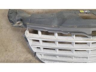 Передняя решётка Chrysler Pacifica  04857713AA, 04857631AA      