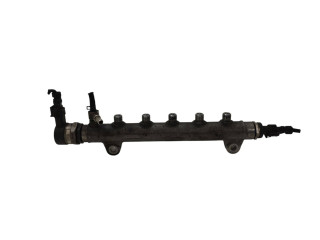 Vstřikovací lišta 314002A410, 0445214111   Hyundai i30    D4FB 