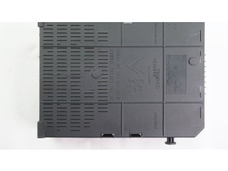   Pojistková skříňka 967847718001   Peugeot 3008  2014
