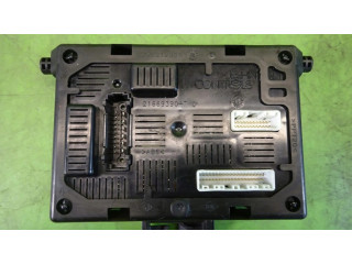   Pojistková skříňka 8200528486   Renault Modus 2005