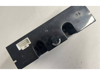 Дисплей    mr587777, 43037090B   Mitsubishi Colt