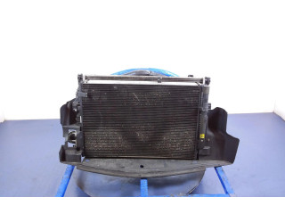 Рулевая рейка  Радиатор охлаждающей жидкости 051129713   Audi 80 90 B3 1986 - 1991 года