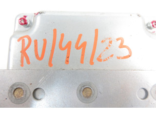 Блок управления редуктора коробки передач (раздатки) 3888555l0   Suzuki SX4