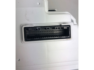 Přístrojová deska  Toyota Land Cruiser (J150) 2015 769168040  