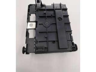   Pojistková skříňka 9807028580   Peugeot 3008  2013