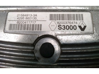 Řídící jednotka 8200576634   Renault Modus 2004