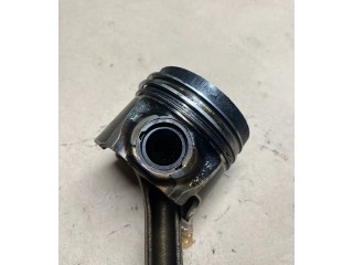 Píst 0171900408, 453941   Volkswagen Transporter - Caravelle T5    AXD 