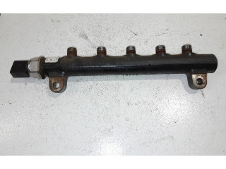 Vstřikovací lišta 96868901, R9144Z300A   Opel Antara     