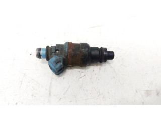Vstřikovač 35310-24570, 9250930008   Hyundai Pony  pro naftový motor 1.5  
