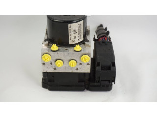Jednotka ABS A2044310612, A2045455332   Mercedes-Benz C W204 2007