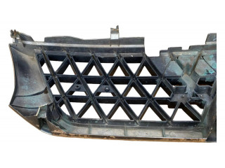 Передняя решётка Mitsubishi L200 2006-2014 года MR523854, MR523853      