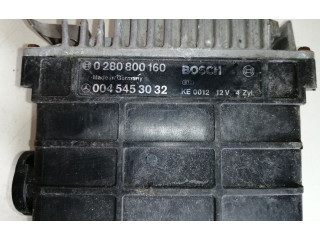 Блок управления двигателя 0280800160, 0045453032   Mercedes-Benz 190 W201