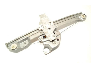 Vstřikovač 9819908380, 9813093780   Peugeot 2008 I    BH02 