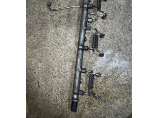 Vstřikovací lišta 0445216002   BMW 5 E39     