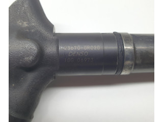 Форсунка 23670-0r020, 23670-0R020    Toyota RAV 4 (XA20)   