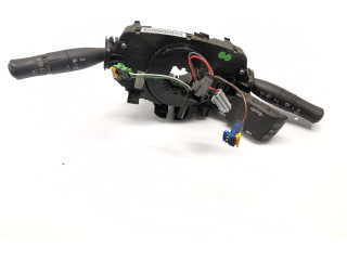 Ручка стеклоочистителей 820021376223   Renault Megane II