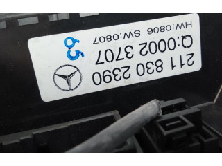 Блок управления климат-контролем 2118302390   Mercedes-Benz E W211