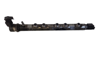 Vstřikovač 7798446   BMW 1 F20 F21  pro naftový motor 2.0 N47 D20 C 