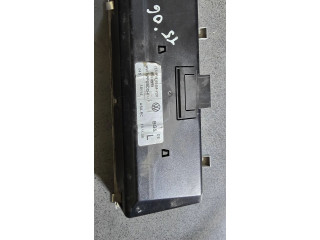Дисплей    7L6919044M   Volkswagen Transporter - Caravelle T5