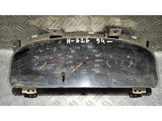 Панель приборов    Mazda 626       
