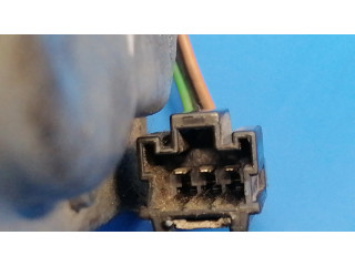 Моторчик заднего дворника 0390206817    Mitsubishi Carisma