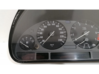 Přístrojová deska  BMW 7 E38 2000 62118369051  