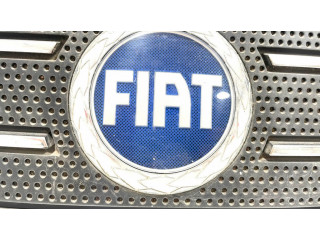 Верхняя решётка Fiat Idea  735357980, 14051709      